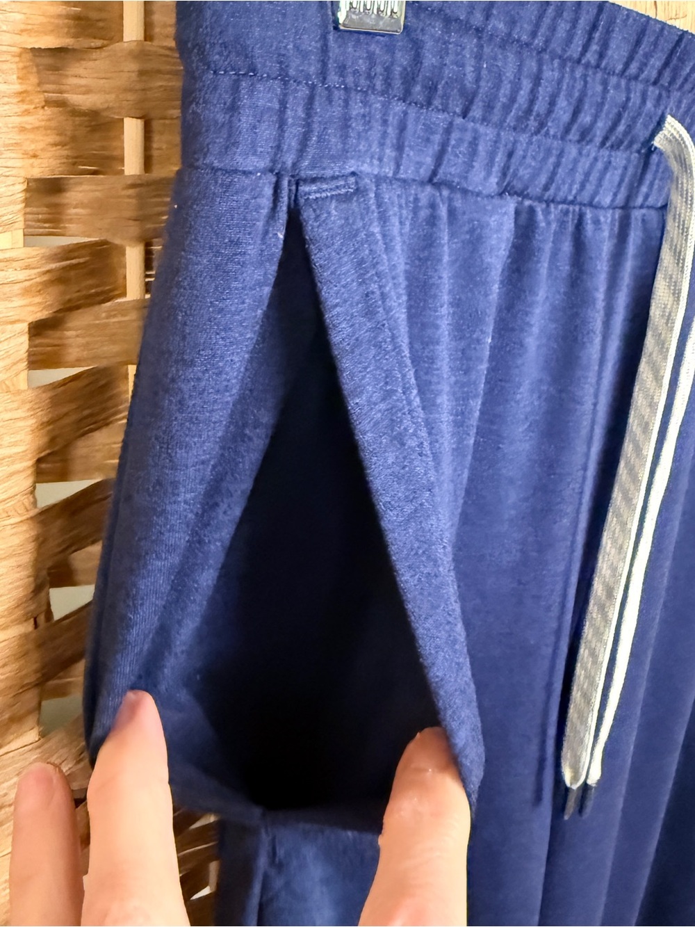 #303 Vuori Halo Essential Wideleg Pants Blue Coast Heather Size Small - Picture 9 of 11